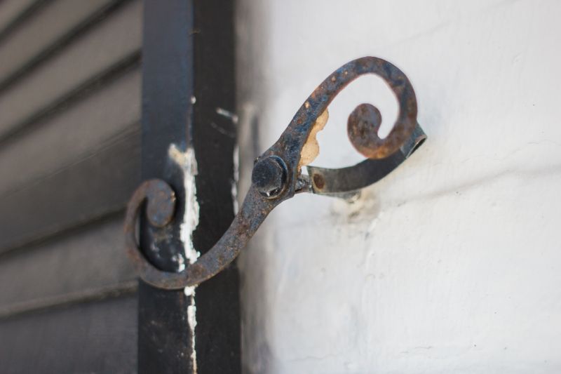 Shutter Reattachment detail